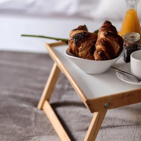 Lovely 1bed Seafront Spb - Flat 4 By Homely *