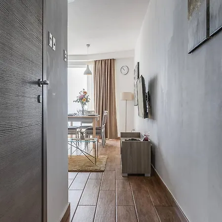 Lovely 1bed Seafront Spb - Flat 4 By Homely 아파트 *