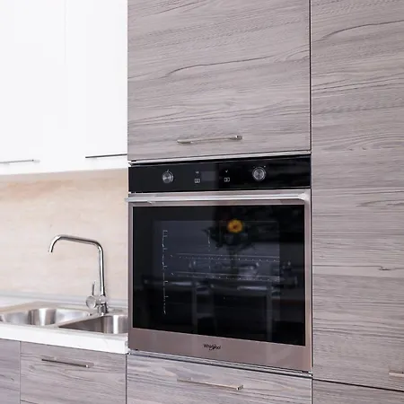 Lovely 1bed Seafront Spb - Flat 4 By Homely 아파트 *