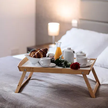 Lovely 1bed Seafront Spb - Flat 4 By Homely * San Pawl il-Baħar